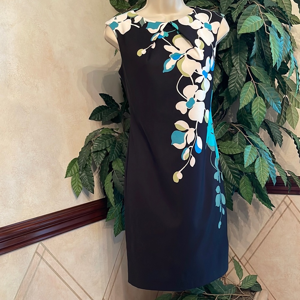 NY&CO FLORAL SHEATH DRESS